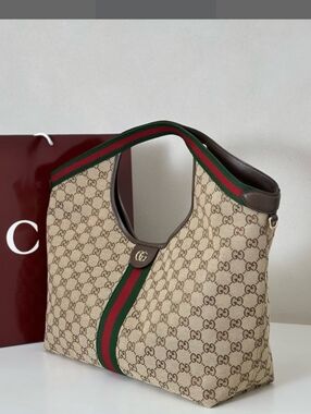 GiG Supreme Canvas Tote Bag Bundle w/matching Wallet Combo 2 Piece